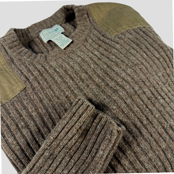 L.L.Bean 100% Merino Wool Sweater Crewneck Brown Cotton Patches  Mens M academia - Picture 1 of 11
